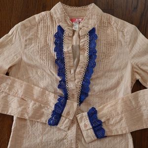 Vintage Sm /Ruffle Button Down Cream Top Blue Lace
